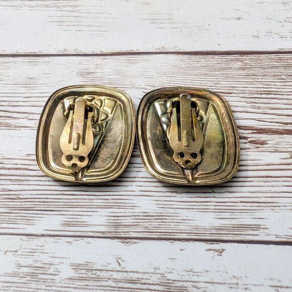 Vintage Clip On Earrings - Green Geometric Pattern 1.25" - Picture 4 of 4